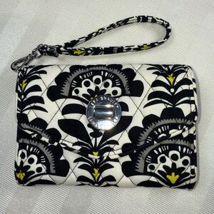 Vera Bradley Smartphone Turnlock Wristlet Fanfare